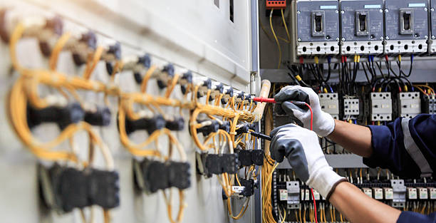 Professional Electrician technician working in Hawley, PA